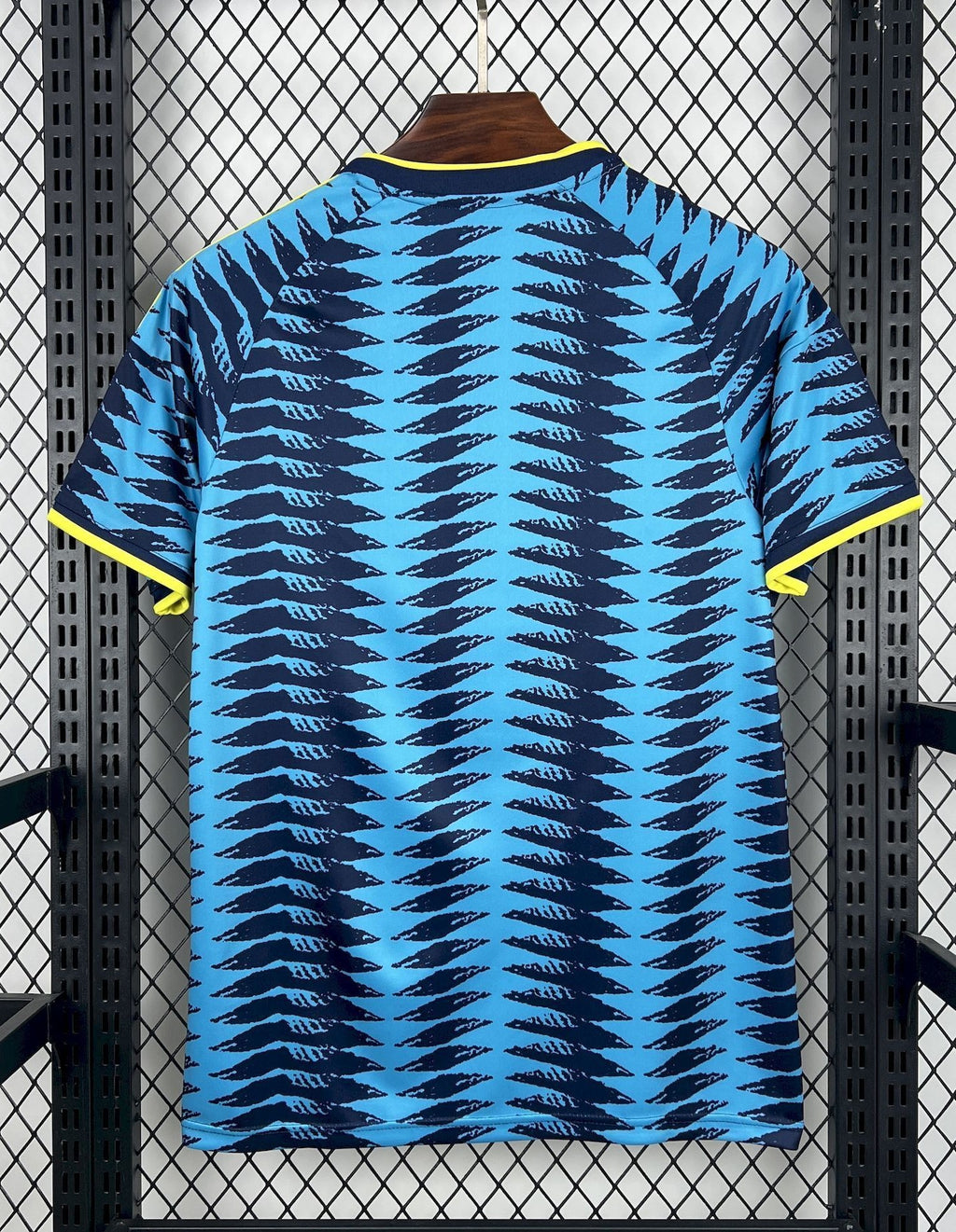 Polera Colombia 2026 Visita